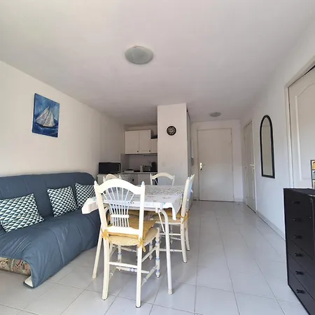 Apartamento Le Quercus 2,4 Personnes Proche Saint-Raphaël